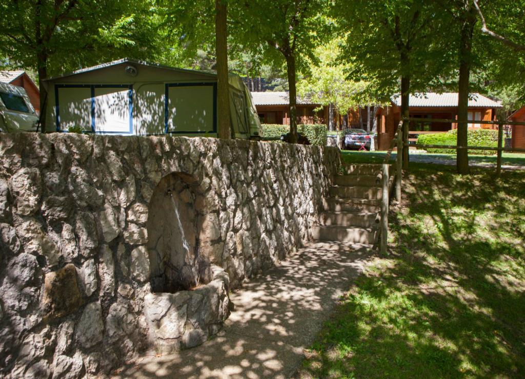 Camping Fontfreda Castellar del Riu Oda fotoğraf